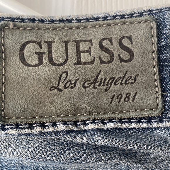 Guess old-school distressed boot cut washed out denim - Picture 4 of 5